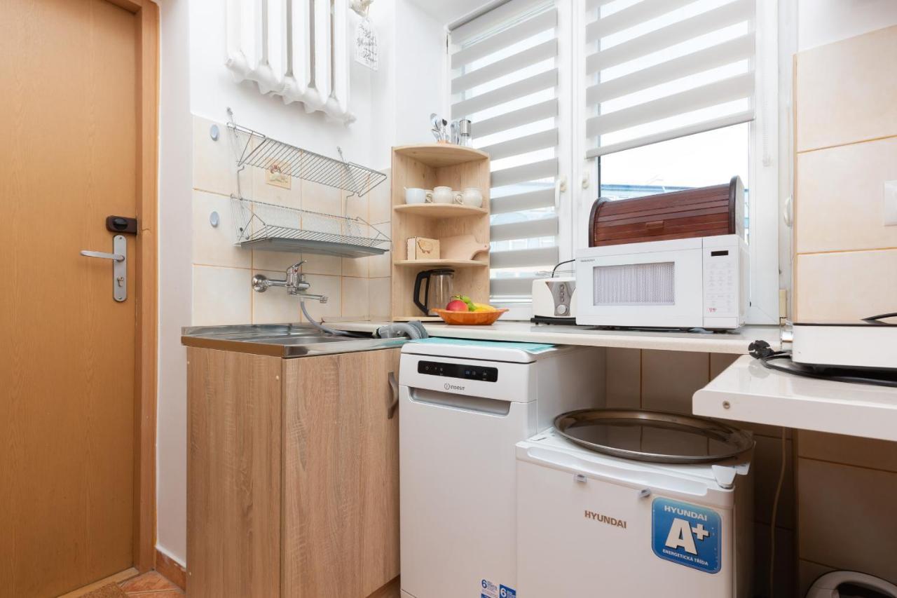 Ferienwohnung Metro Politechnika Studio Konstytucji By Renters Warschau Exterior foto